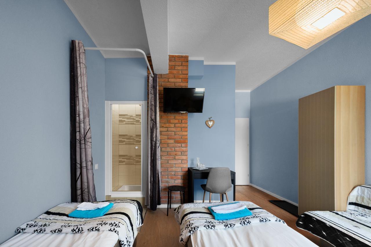 Bed&Breakfast Mikunda Chrzanów Buitenkant foto